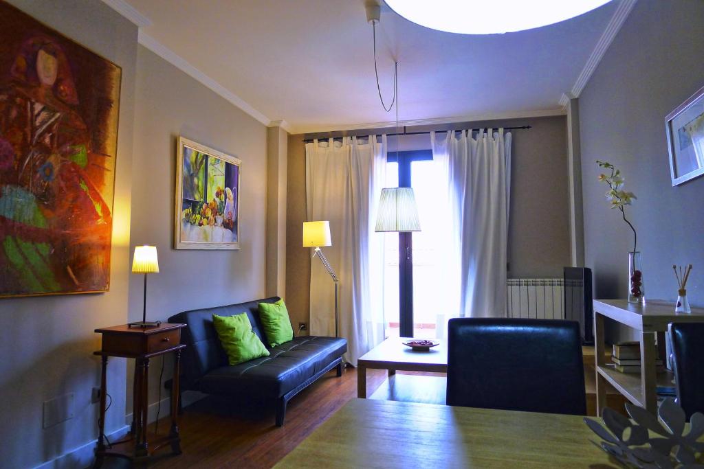 Salamanca Centro Apartamentos - Duplex Apartment