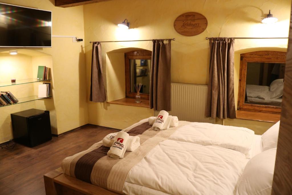Postel nebo postele na pokoji v ubytování Gorska Reka Guesthouse