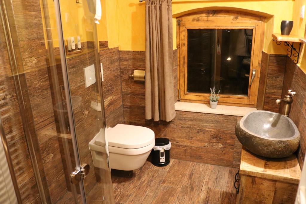 Koupelna v ubytování Gorska Reka Guesthouse