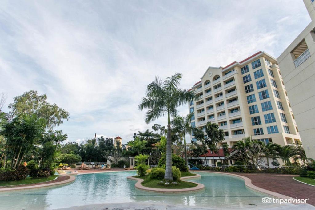 Piscina di Sotogrande Hotel and Resort o nelle vicinanze