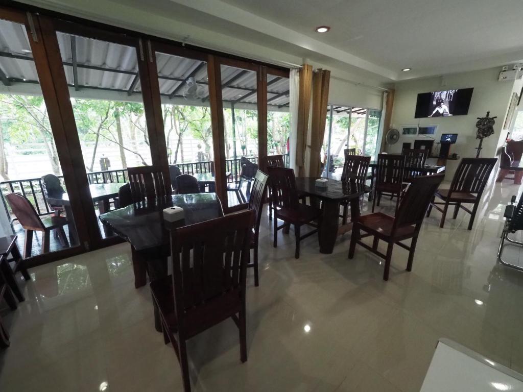 TV a/nebo společenská místnost v ubytování Tong Chang Resort