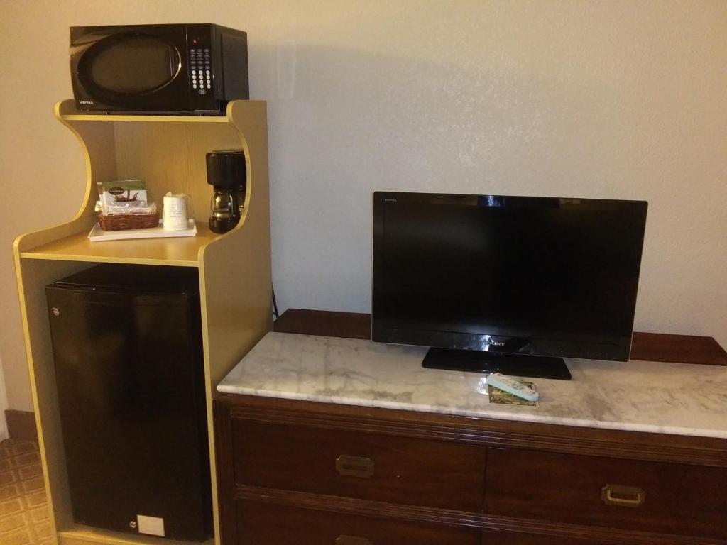 Travelodge by Wyndham Ogallala - Chambre Lit King-Size - Non-Fumeurs