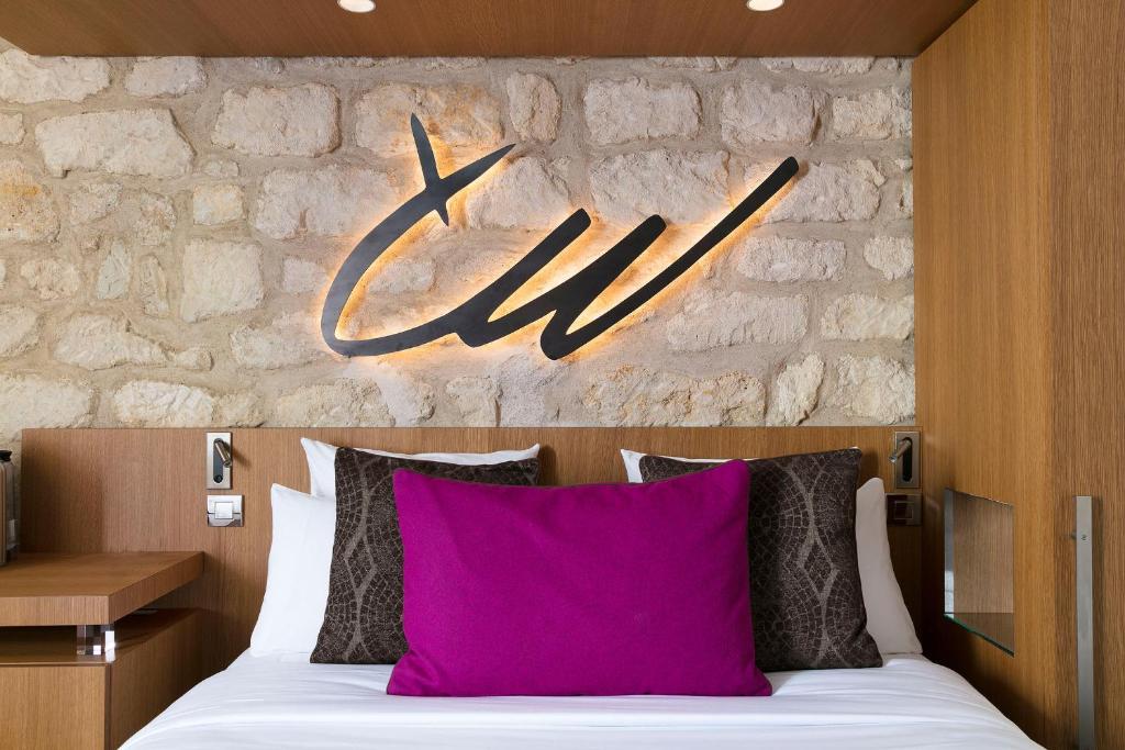 Postel nebo postele na pokoji v ubytování Select Hotel