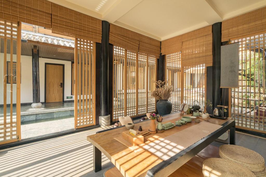 Fotografie z fotogalerie ubytování Dali Shaxi Qing Jing Courtyard v destinaci Jianchuan