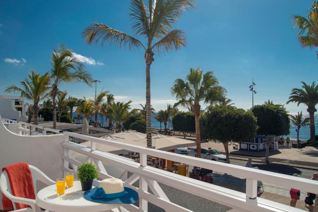 Rocas Blancas Apartments, Puerto del Carmen – Bijgewerkte ...