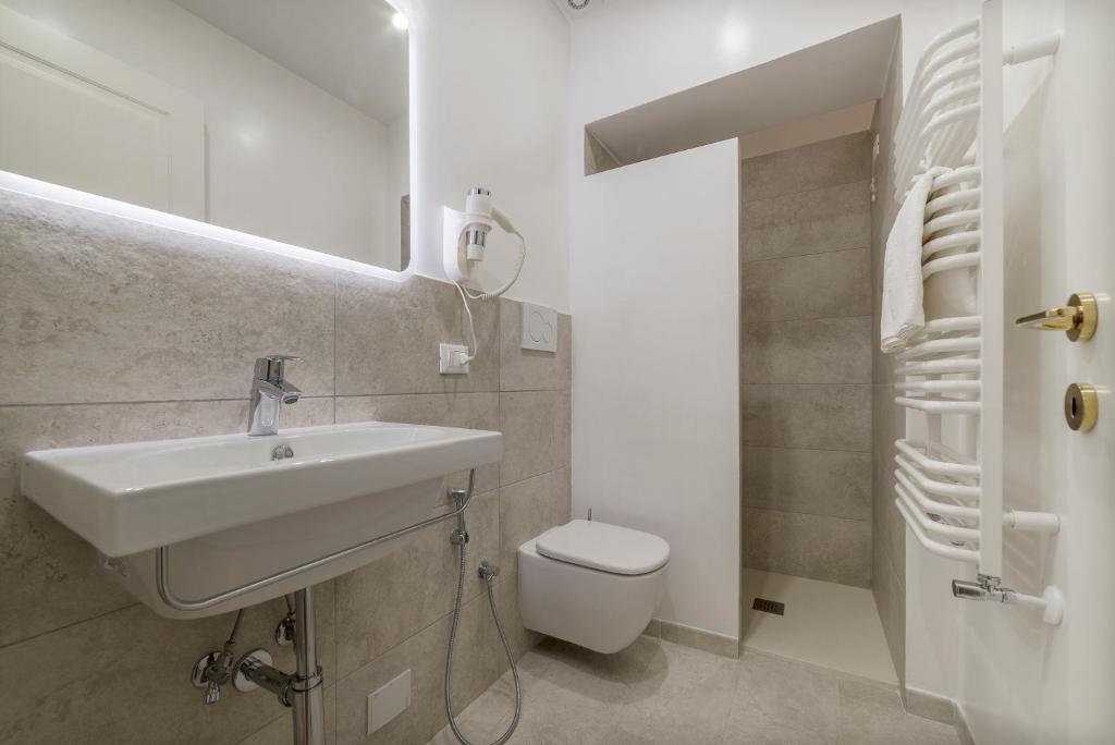 Appartamento Via Genova - 10