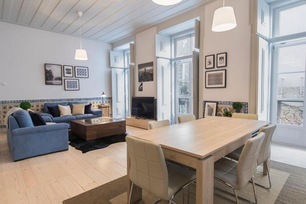 Posezení v ubytování LovelyStay - 3 Bedroom Downtown Wonderwall