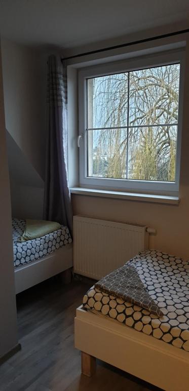 Hostel Przed Świtem - Habitación Doble Con Baño Privado