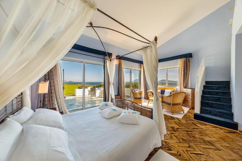 Cama ou camas em um quarto em Hotel Luna Lughente
