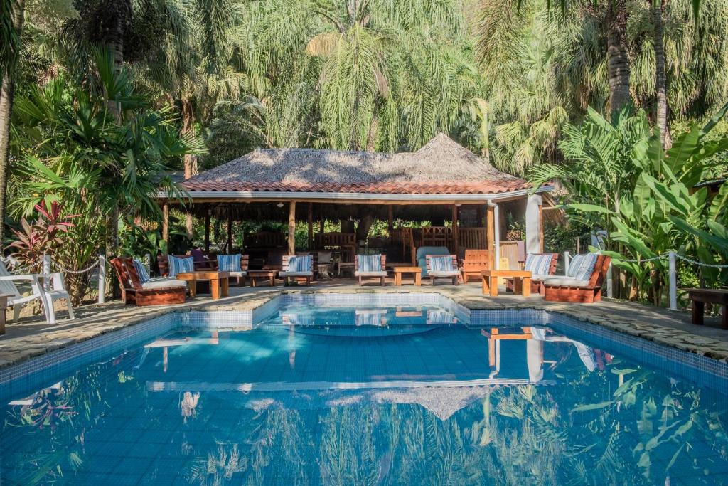 Zula Inn Aparthotel