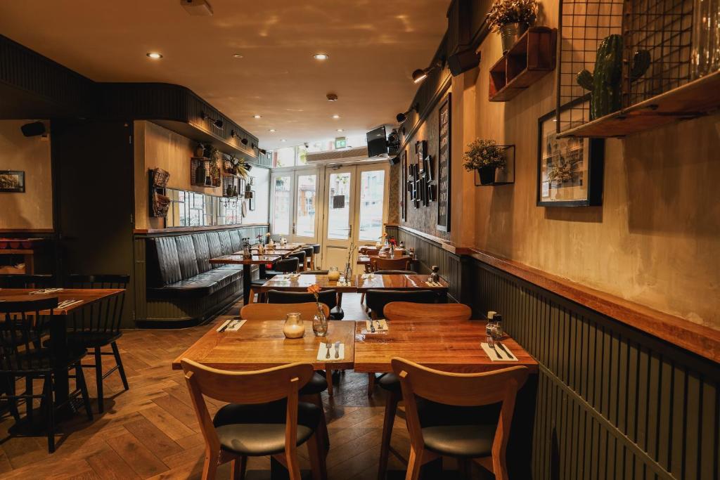 Hotel Corner House - Resim 28