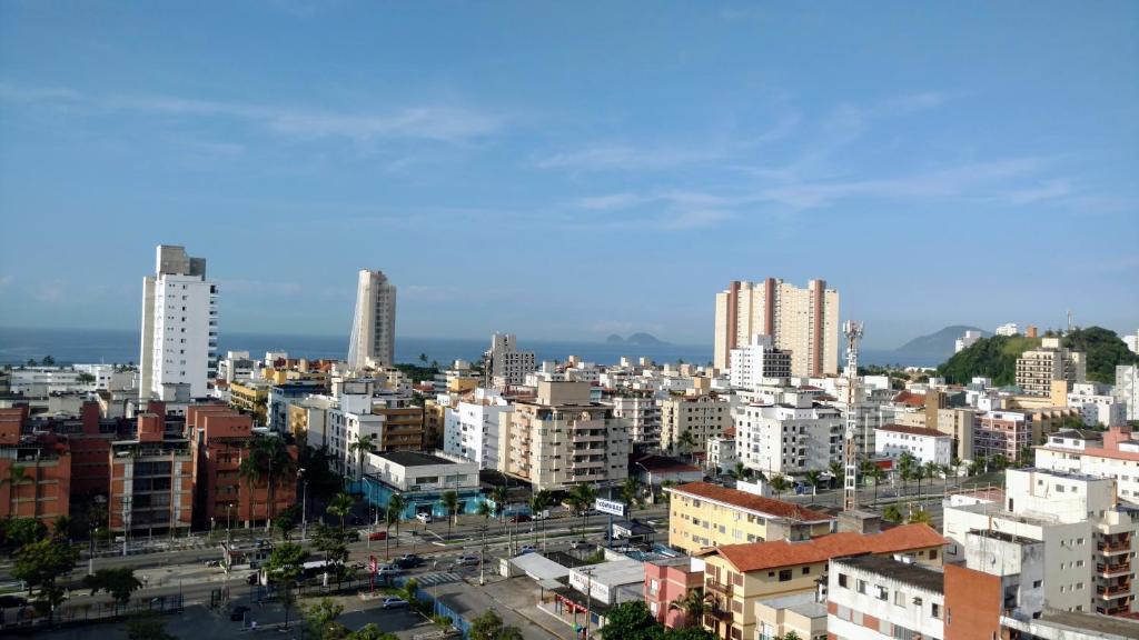  Cobertura Triplex na Enseada com Piscina Privativa
