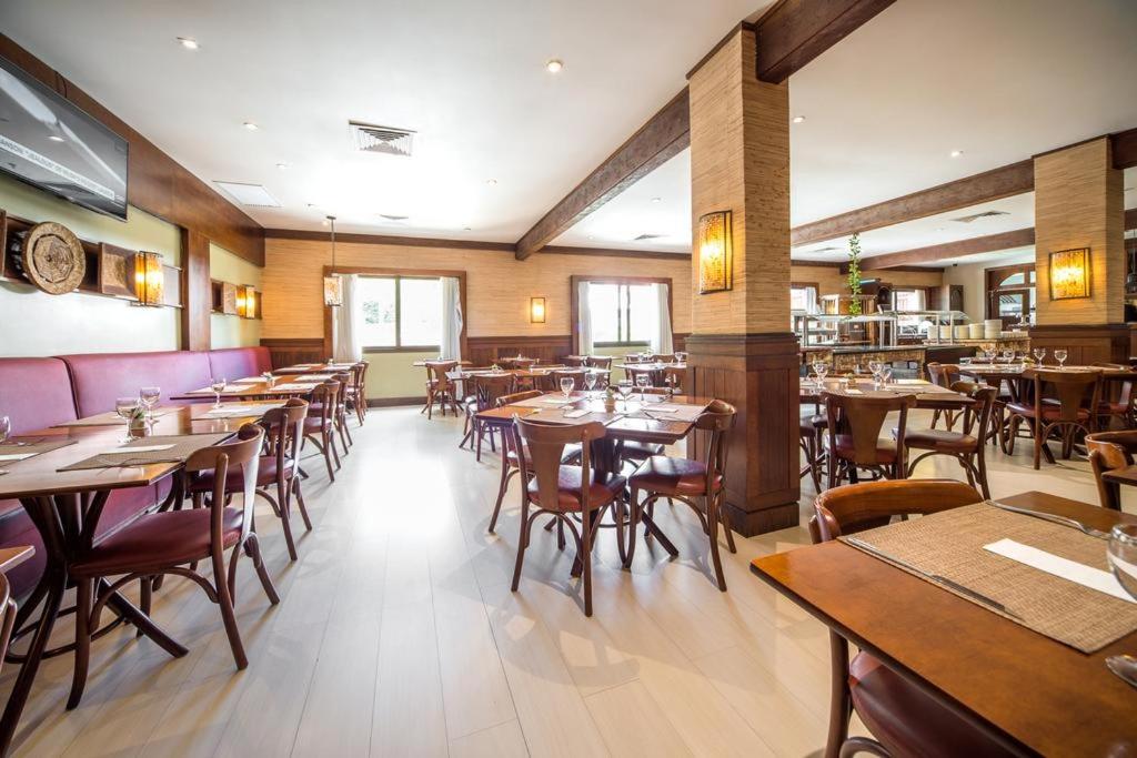  Flat em Hotel 4 estrelas Ed Alpenhaus Gramado-4 pessoas