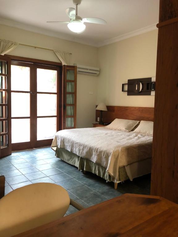  Suite 2-104 em Flat frente ao mar