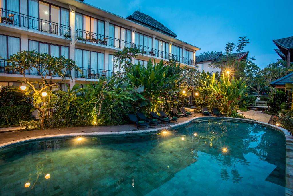 Bazén v ubytování Bakung Ubud Resort and Villa nebo v jeho okolí