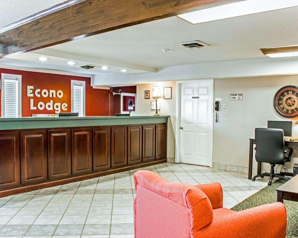 Certifikát, hodnocení, plakát nebo jiný dokument vystavený v ubytování Econo Lodge Burlington I-40