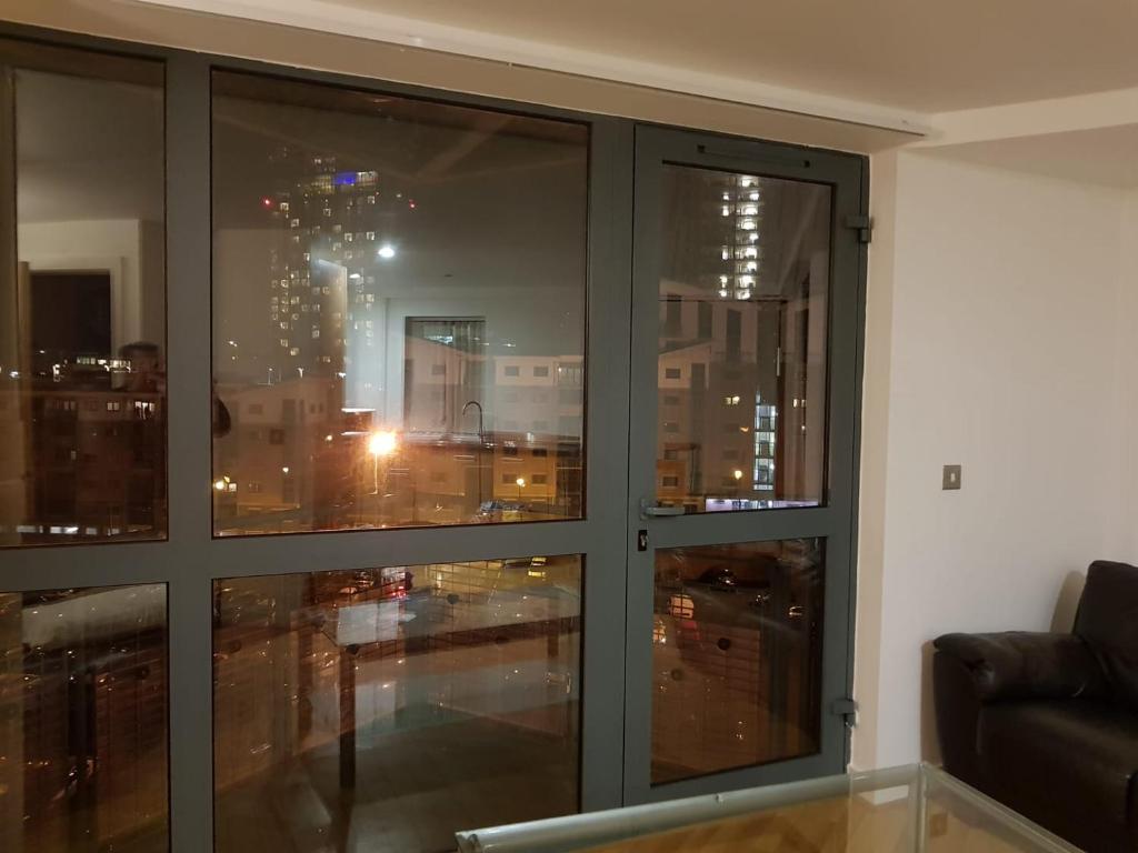 City Views 2 Bed 2 Bath Apt Central MCR