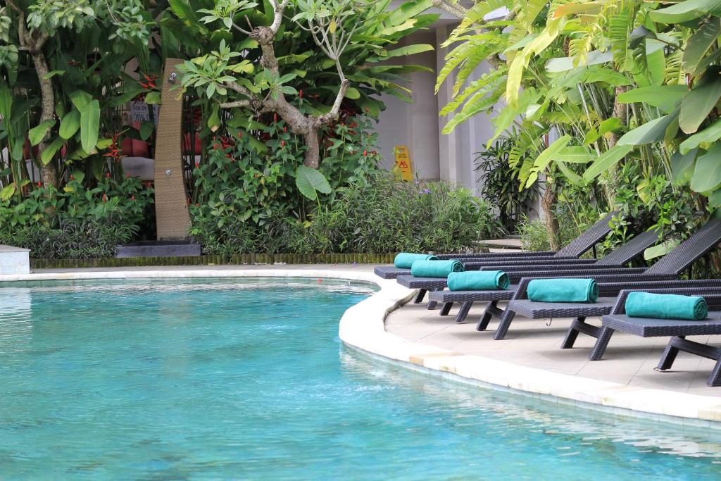 Bazén v ubytování Bakung Ubud Resort and Villa nebo v jeho okolí