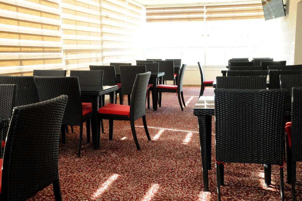 Prostor za sedenje u objektu Olive Hotel Amman