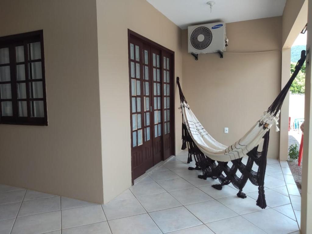  Praia de Palmas casa 3 quartos governador celso ramos santa catarina