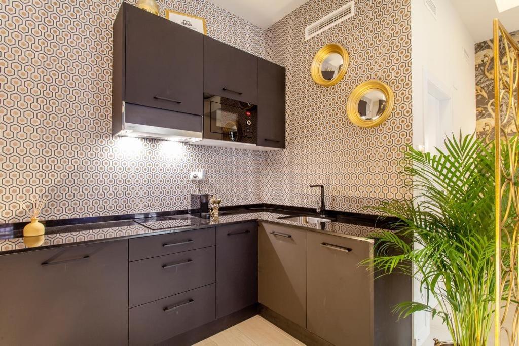 Mediterranean Flats Plaza Redonda - Appartement De Luxe