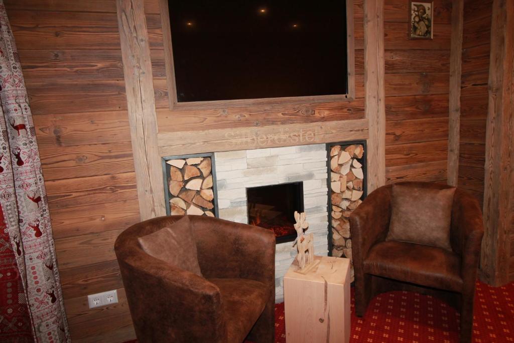 Posezení v ubytování Hotel & Restaurant Grüner Baum - Die Grüne Oase Am Feldberg