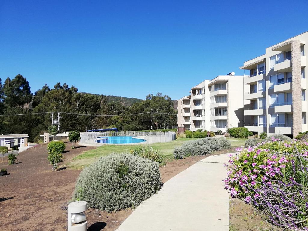 Swimmingpoolen hos eller tæt på Precioso departamento en Papudo