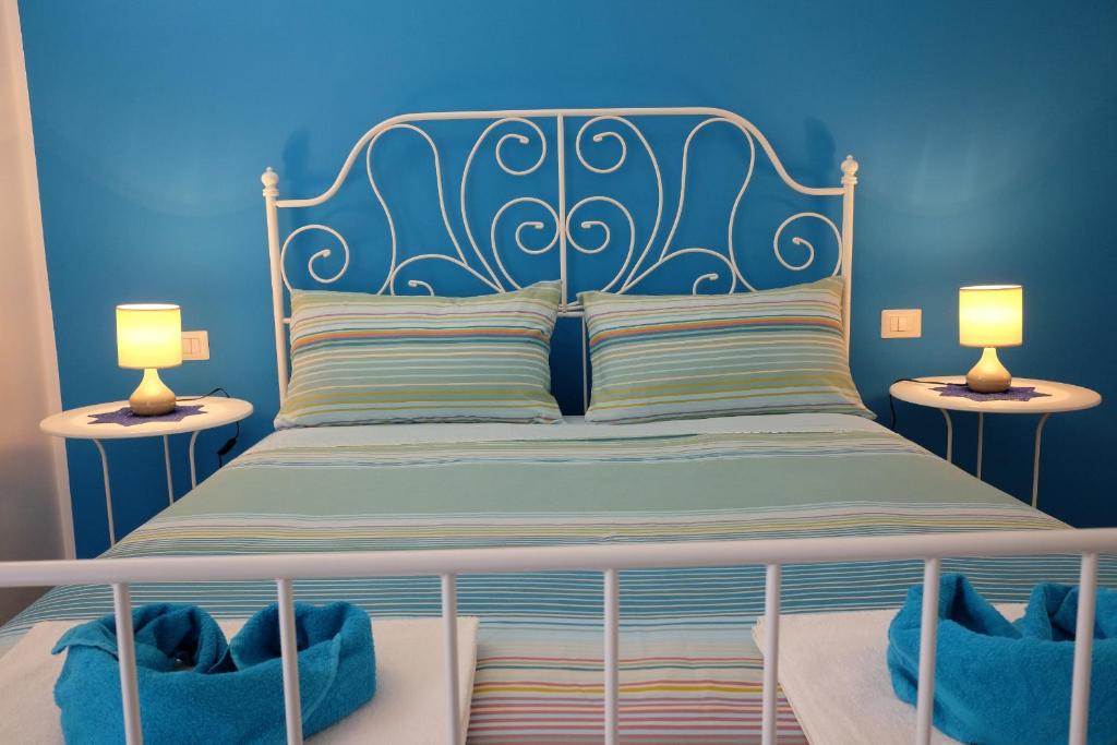 Buonocore Rooms - King Room With Balcony