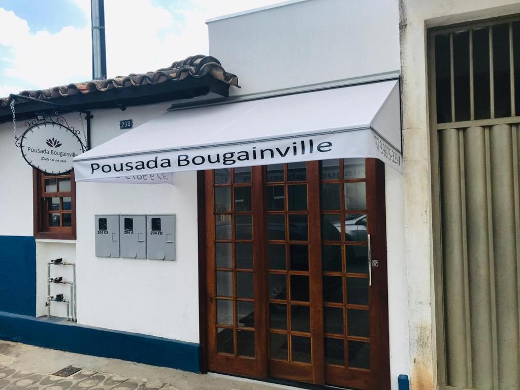  Pousada Bougainville