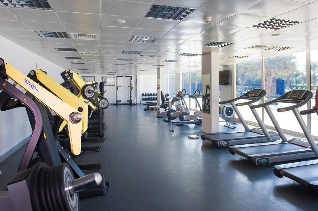 Fitness centrum a/nebo fitness zařízení v ubytování Al Hamra Residence