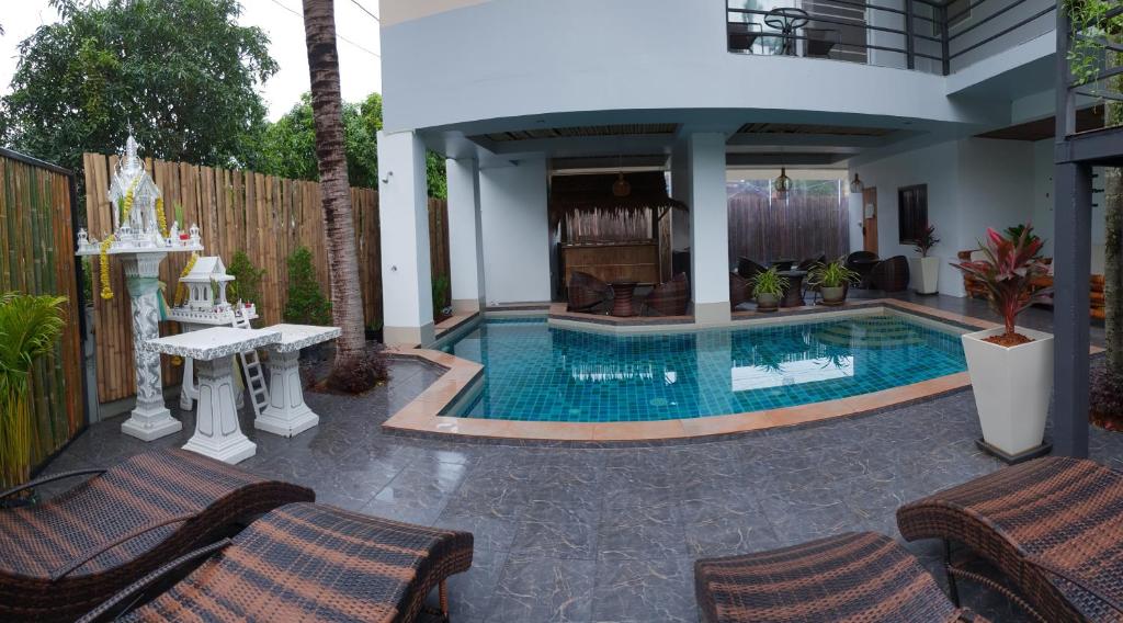 Bazén v ubytování Samui Star Guesthouse nebo v jeho okolí