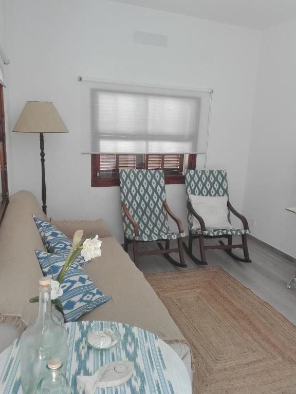 Posezení v ubytování Sa Cala Beach House