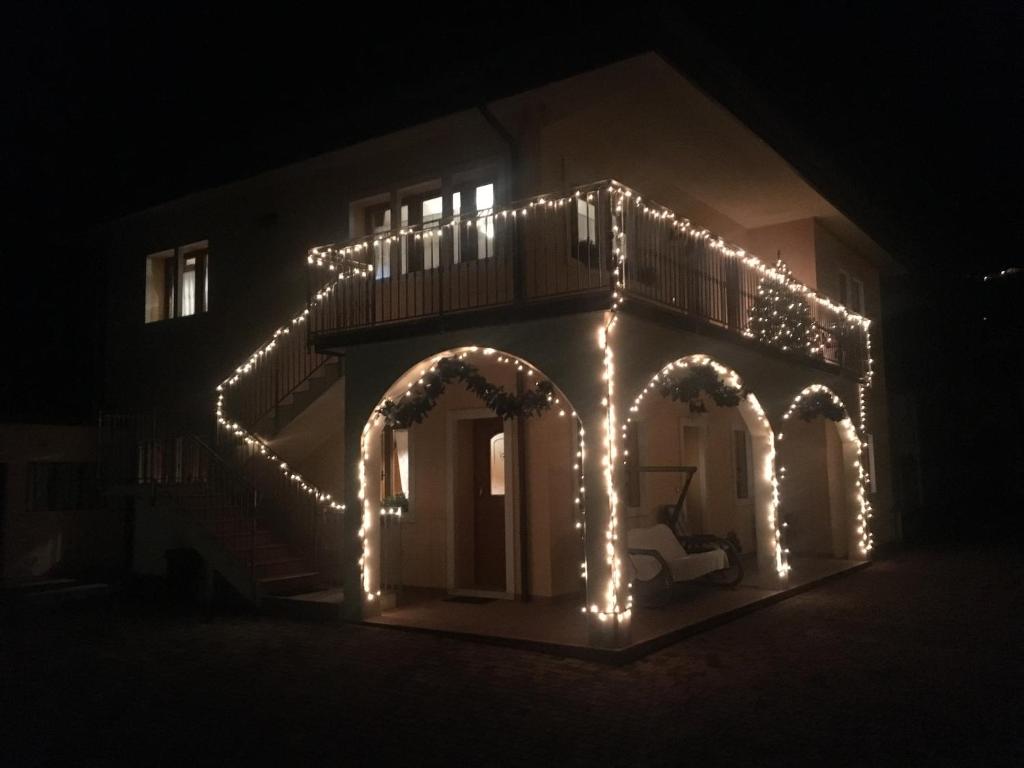 Budova, kde se apartmán nachází