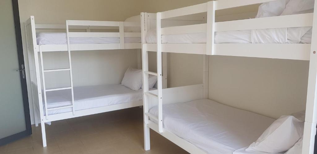 Postel nebo postele na pokoji v ubytování Darwin Waterfront Short Stay Apartments