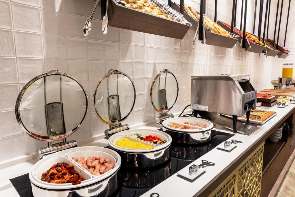 Eurostars Puerta Real - Resim 40