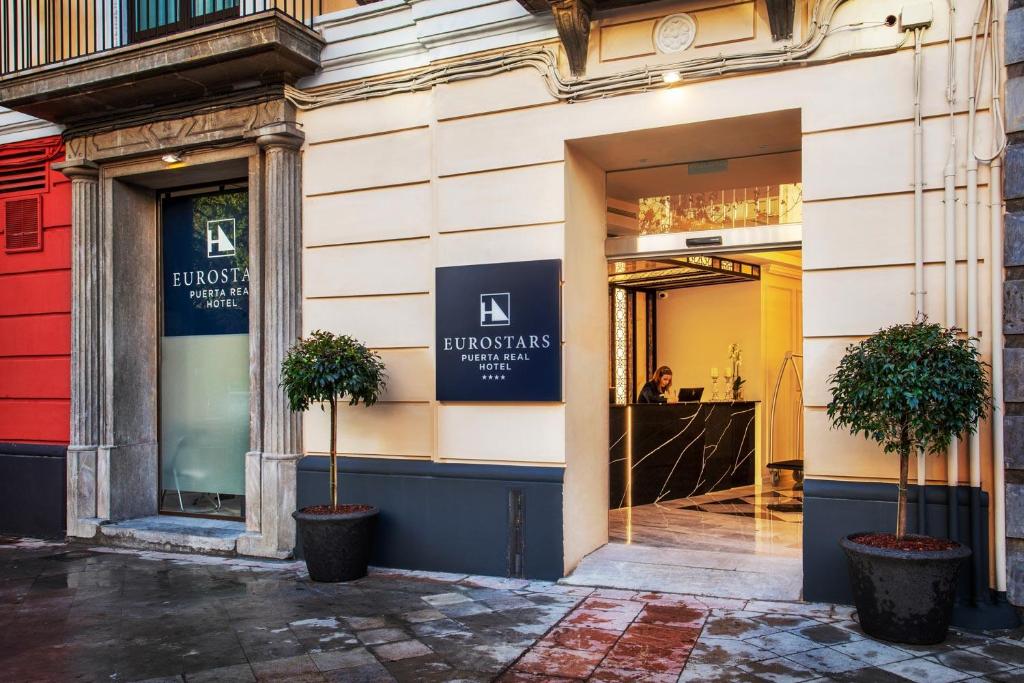 Eurostars Puerta Real - Resim 10