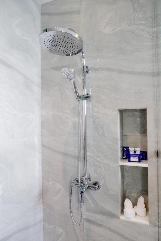 CRAFT Resort & Villas, Phuket Town - 10