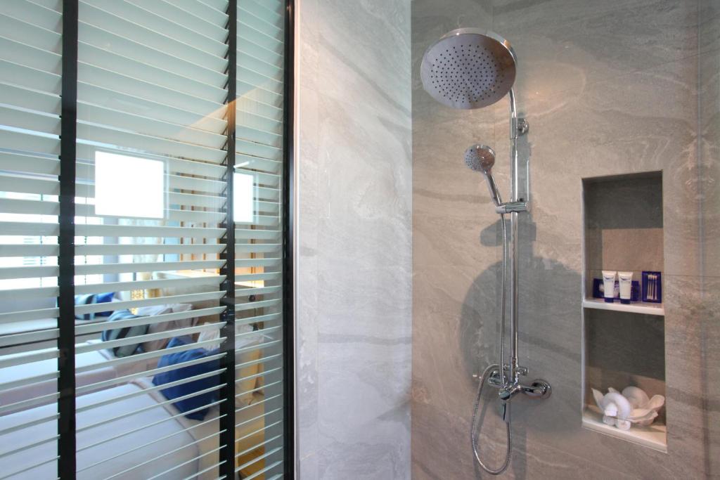 CRAFT Resort & Villas, Phuket Town - 11