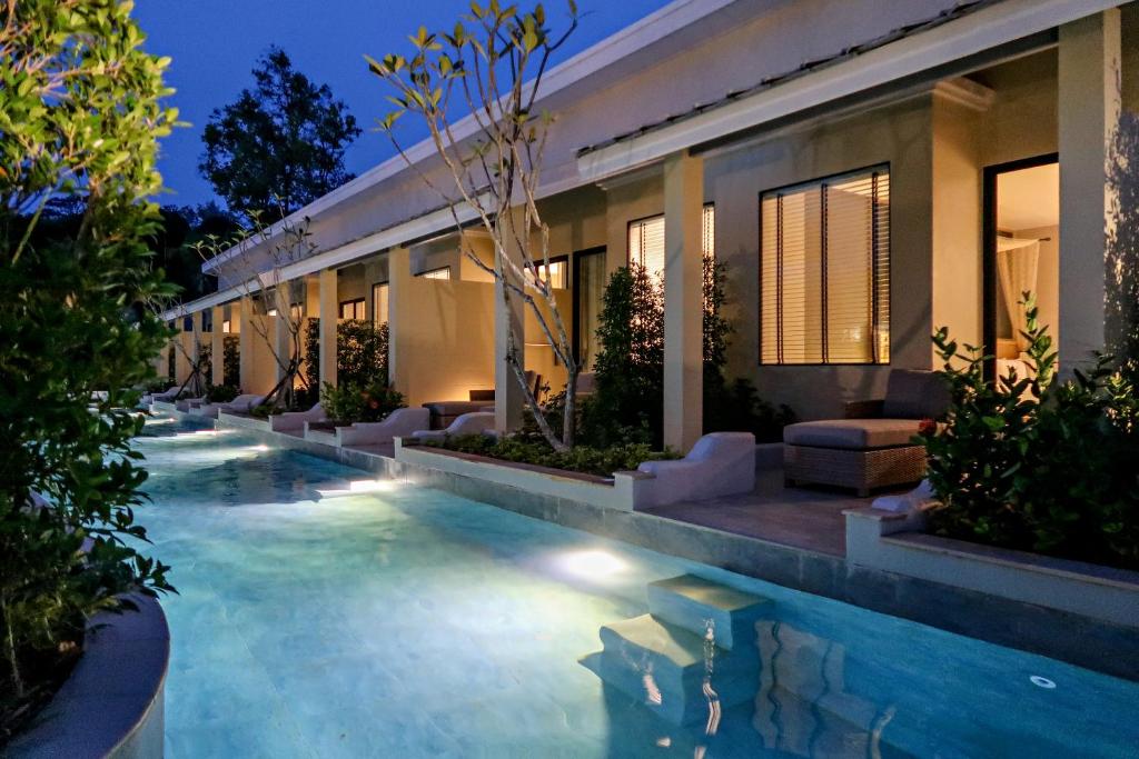 CRAFT Resort & Villas, Phuket Town - Resim 34