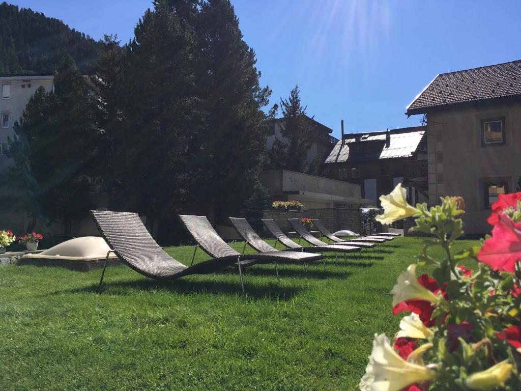 Zahrada ubytování Hotel Schweizerhof Pontresina