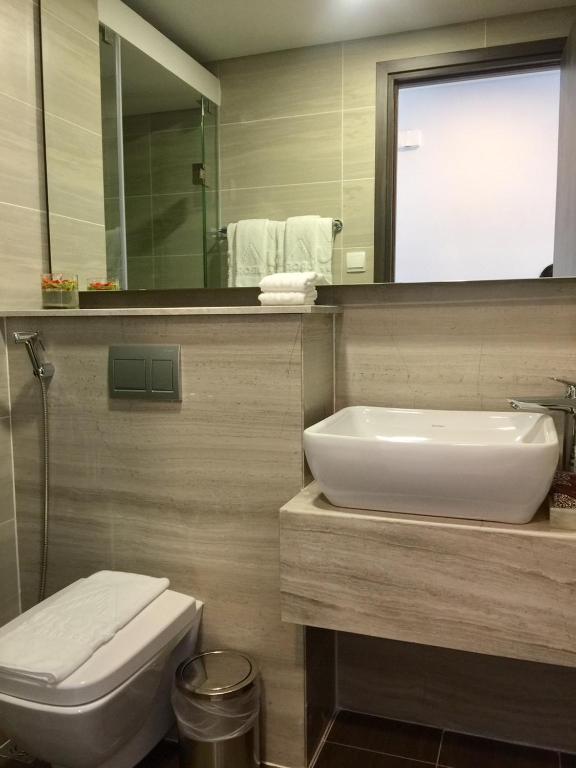 Suite Gia Đình Superior Có Ban Công
