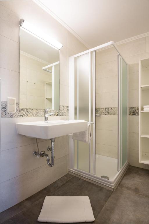 A bathroom at Knappensteig Appartements