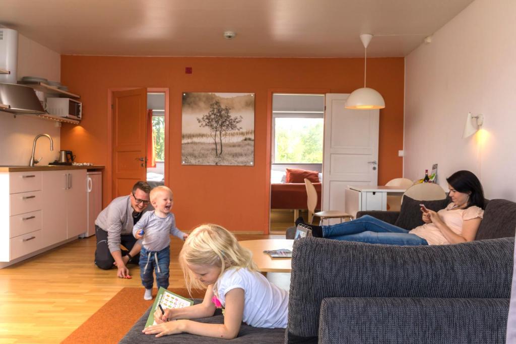 Hosté ubytování Dolmsundet Hotell Hitra