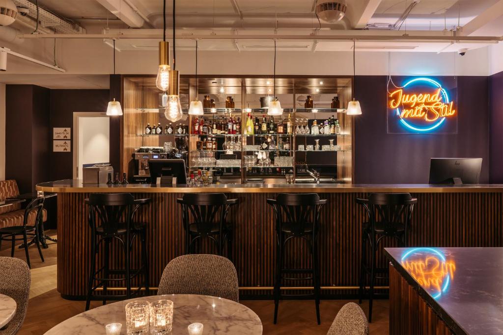 Hotel Schani Salon - Resim 12