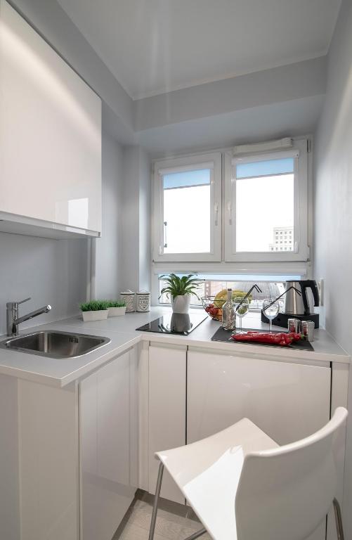 Kuchyňa alebo kuchynka v ubytovaní WLR Apartments - Świętokrzyska I
