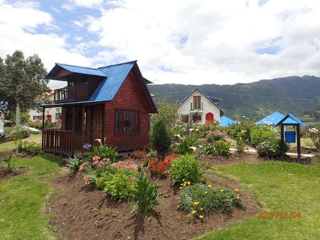 Hosteria Rose Cottage - One-Bedroom Chalet