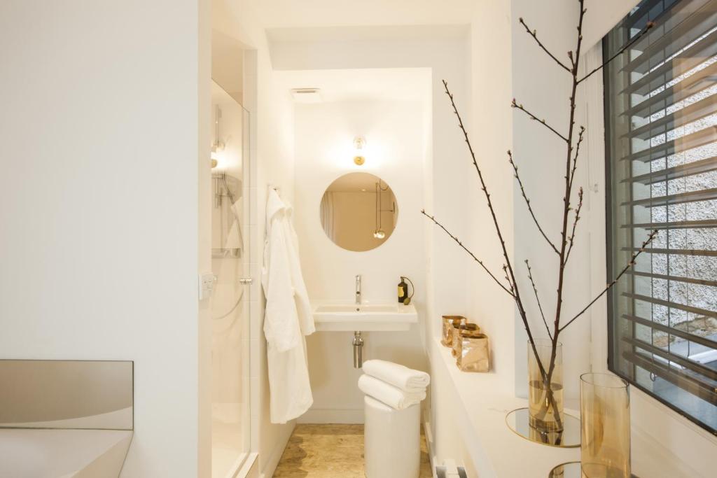 Koupelna v ubytování MiHotel Comte