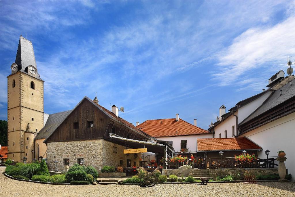 Budova, kde se hotel nachází