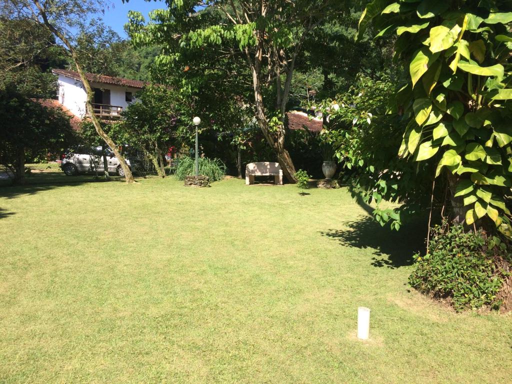  Casa Colonial Térrea no Saco da Capela em Ilhabela