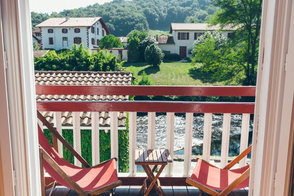 Balkón nebo terasa v ubytování Hôtel Arcé